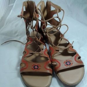 ⬇️ Torrid Sandals